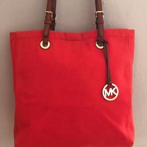 Michael Kors tote